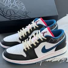 Brand : Nike Air Jordan 1 Low Industrial Blue